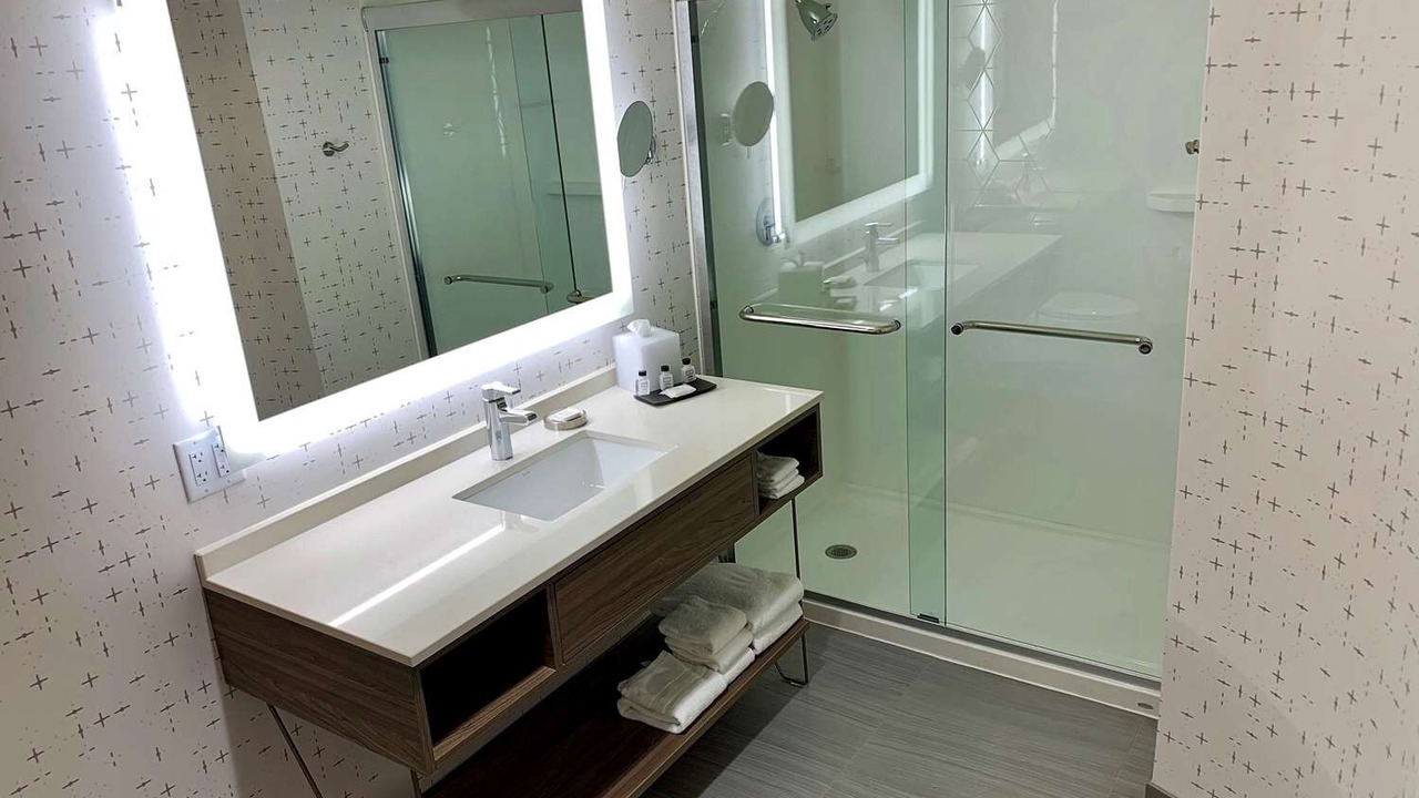 Photo of Bathroom in Downtown Columbus