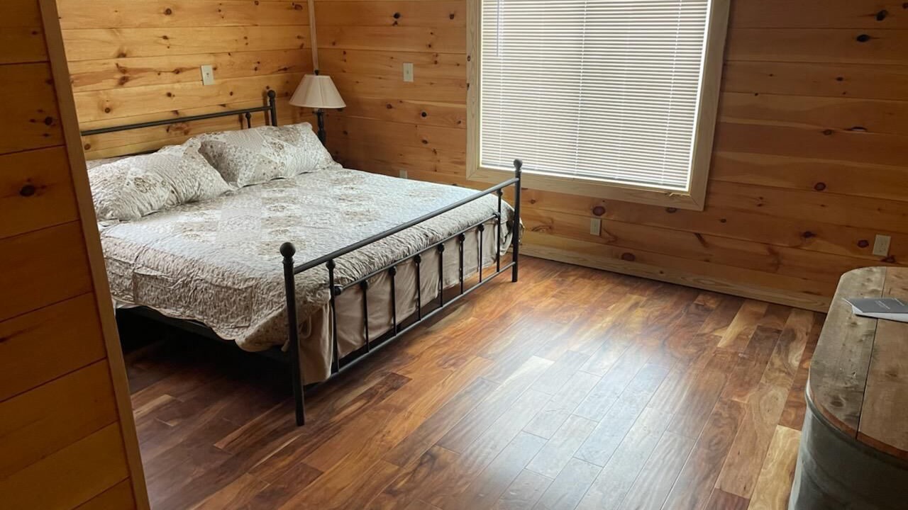 Photo of Bedroom in Helenwood