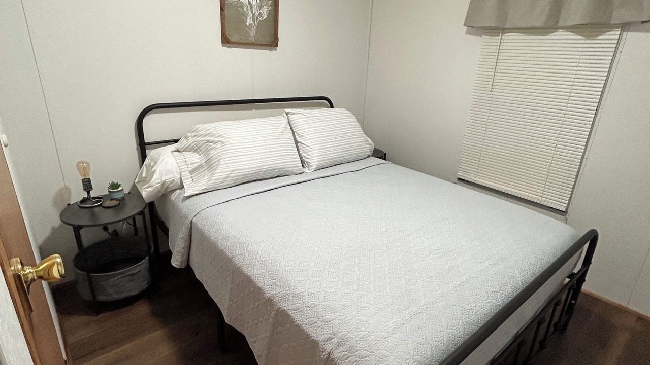 Photo of Bedroom in Champion