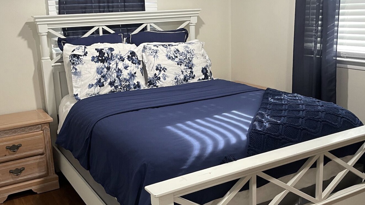 Photo of Bedroom in Rahway