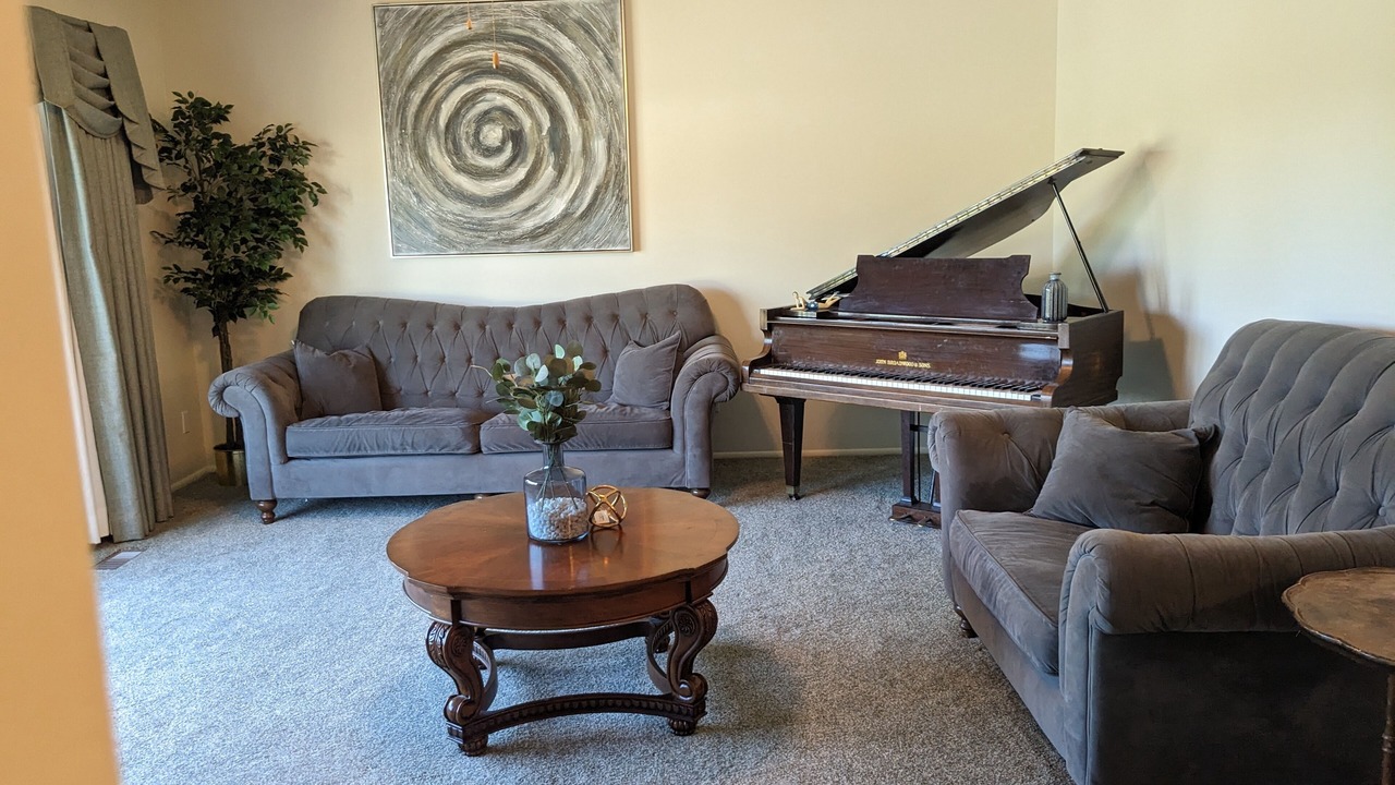 Photo of Livingroom in Idaho Falls