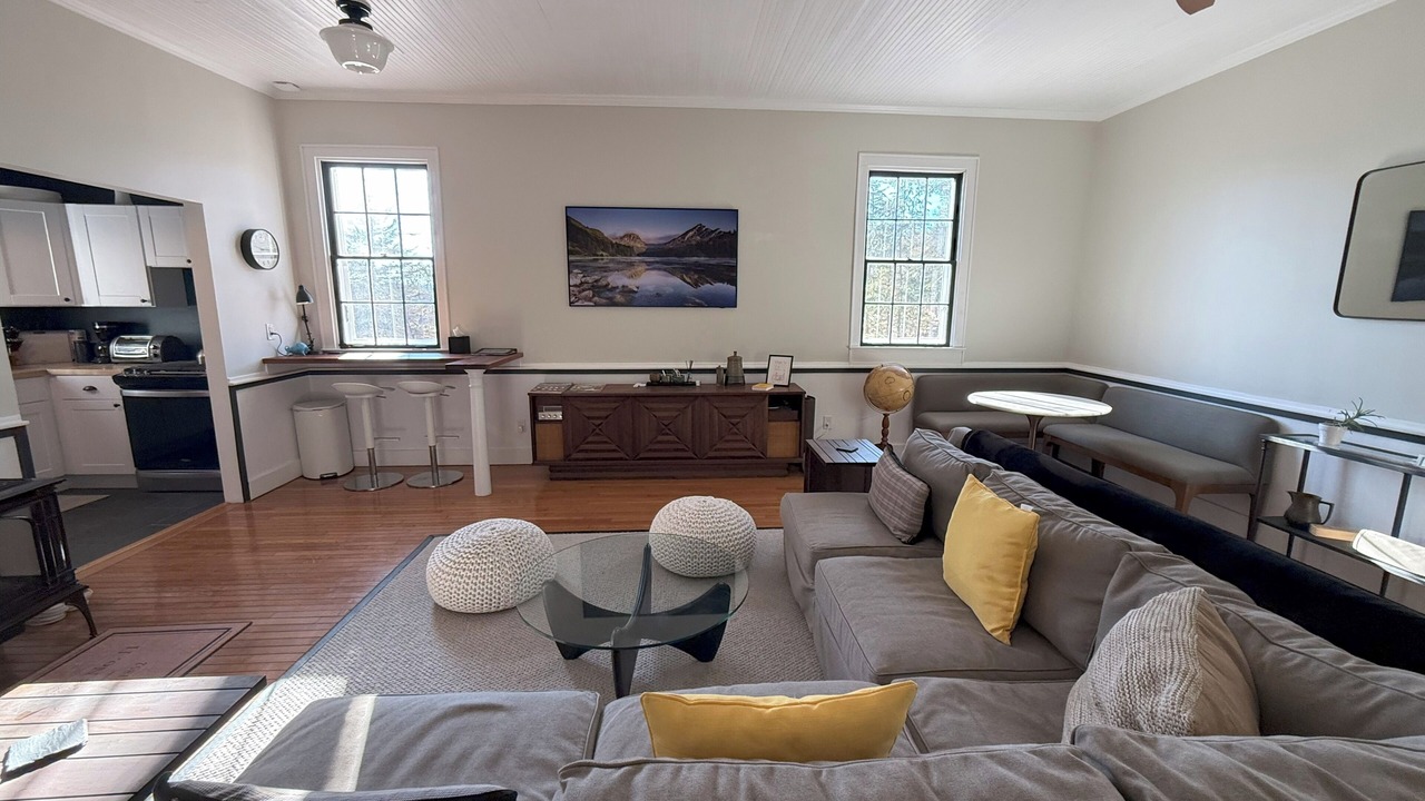 Photo of Livingroom in Town of Marbletown