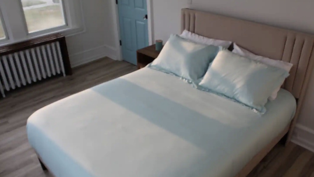 Photo of Bedroom in Pleasantville