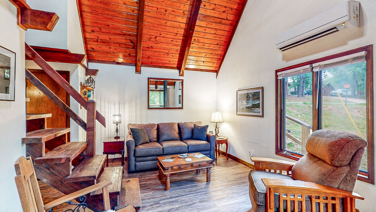 Photo of Livingroom in Beaver Shores