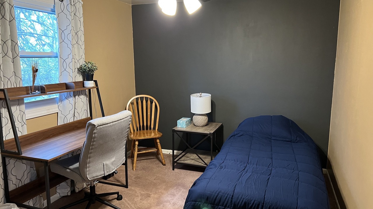 Photo of Bedroom in Pittsburgh