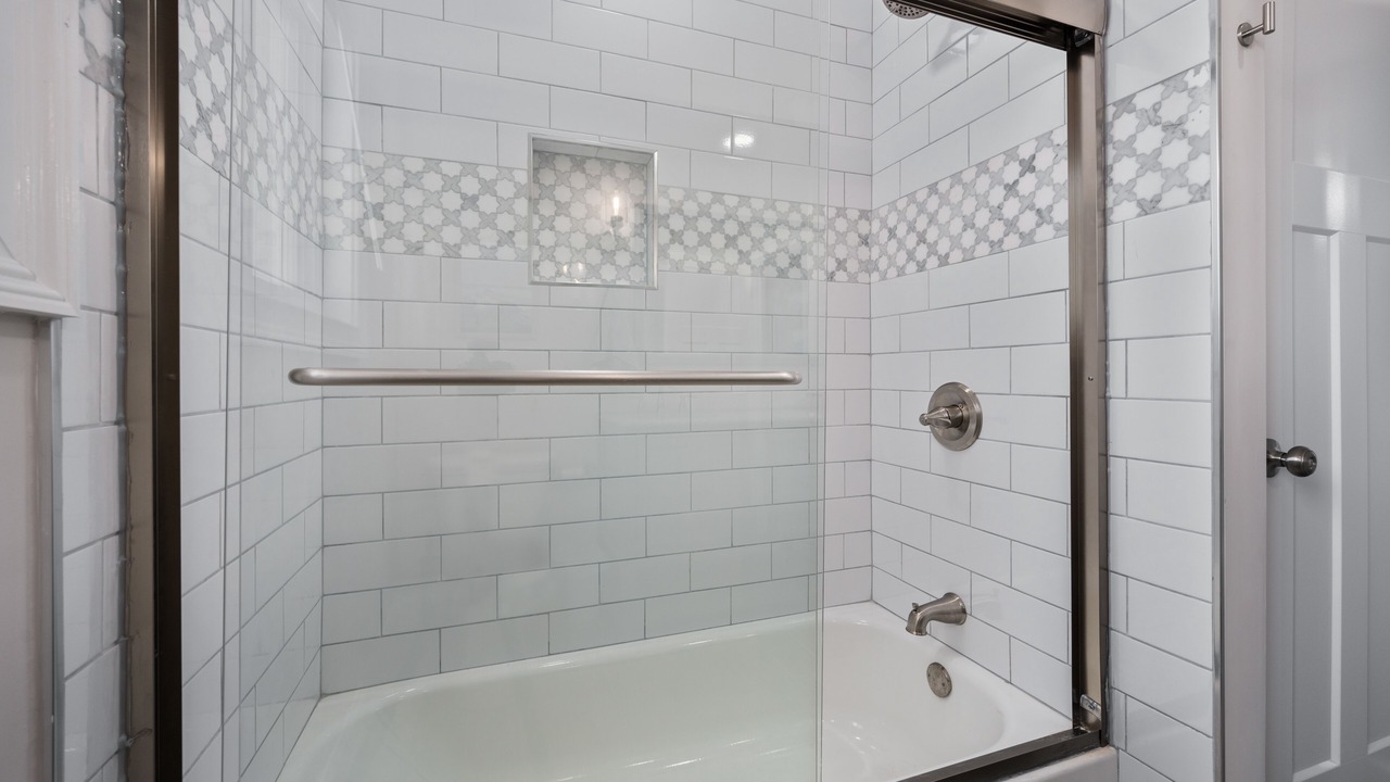 Photo of Bathroom in Beach Haven West