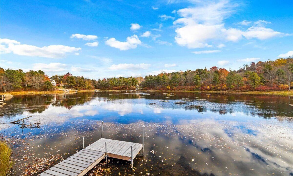 Photo of Others in Long Pond