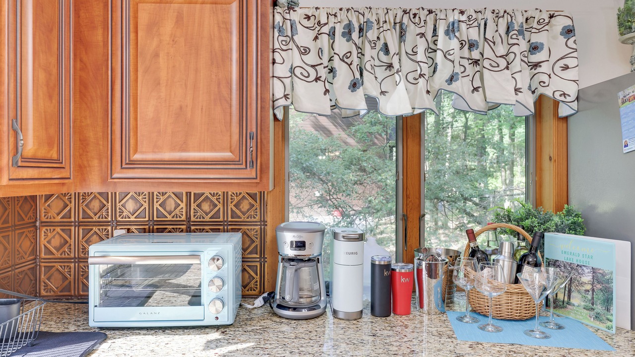Photo of Kitchen in Long Pond