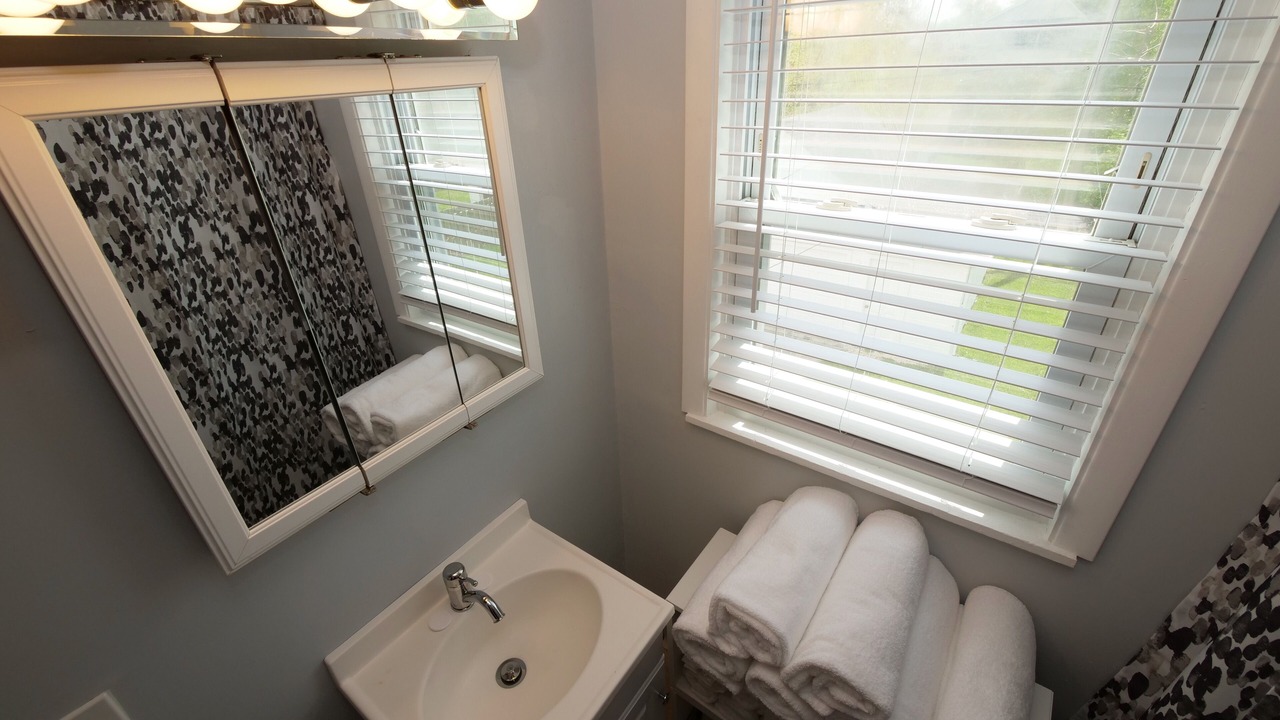 Photo of Bathroom in Old Brooklyn