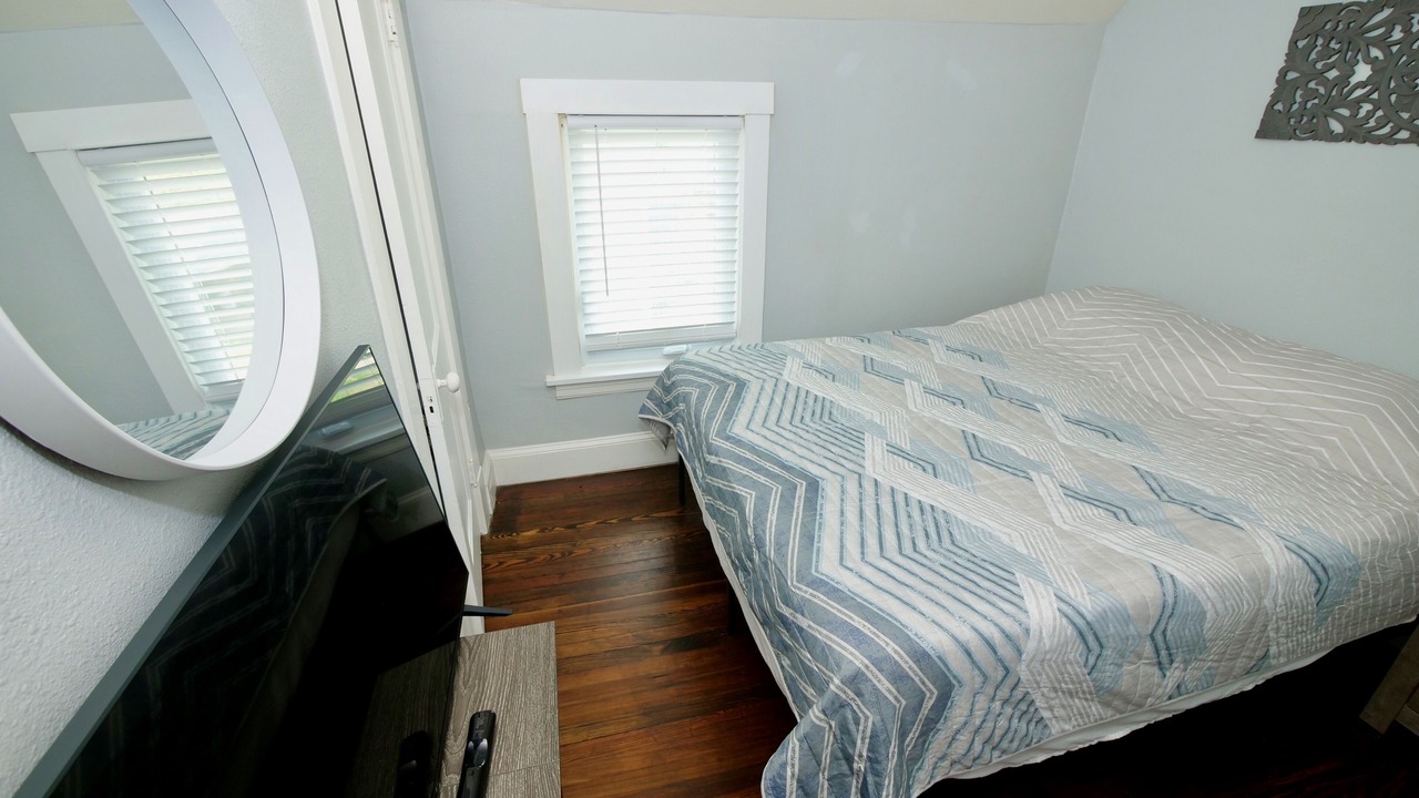 Photo of Bedroom in Old Brooklyn