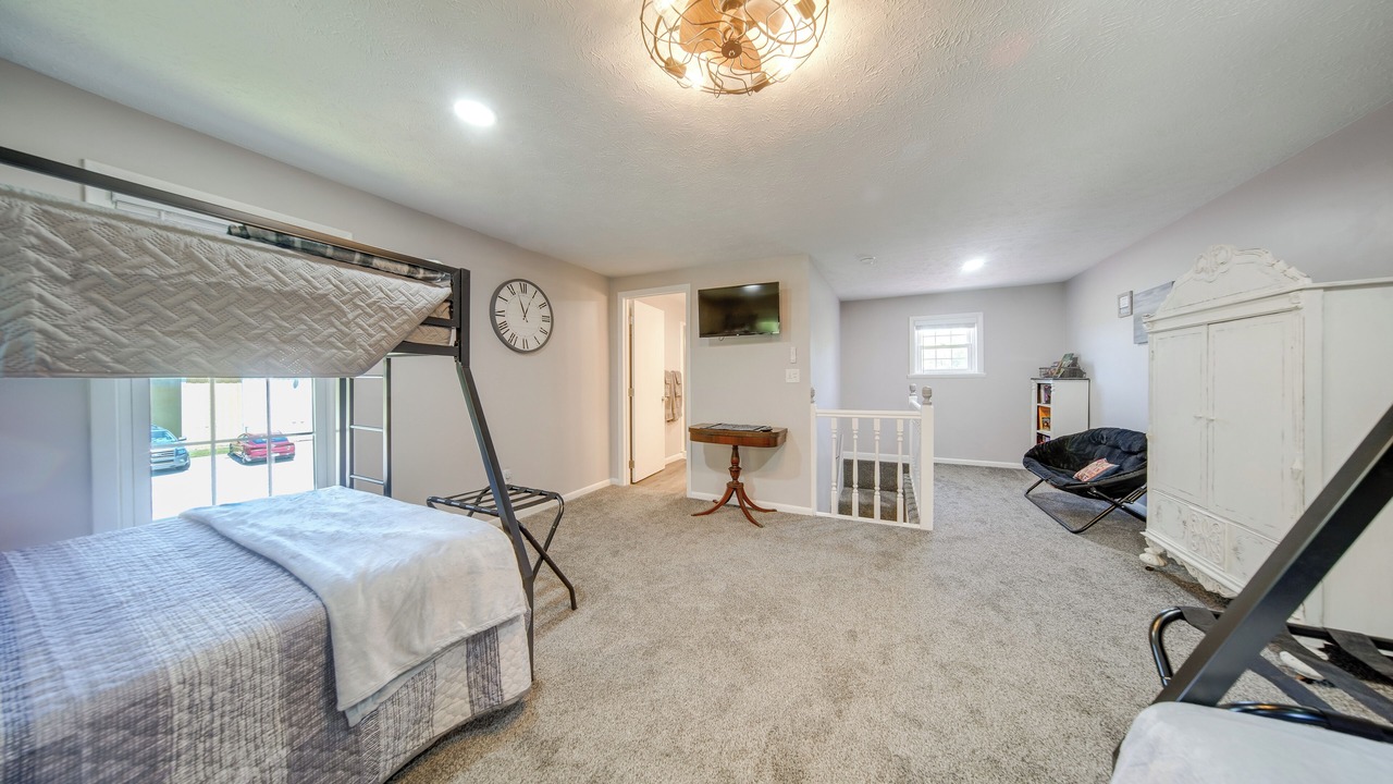 Photo of Bedroom in Centerville