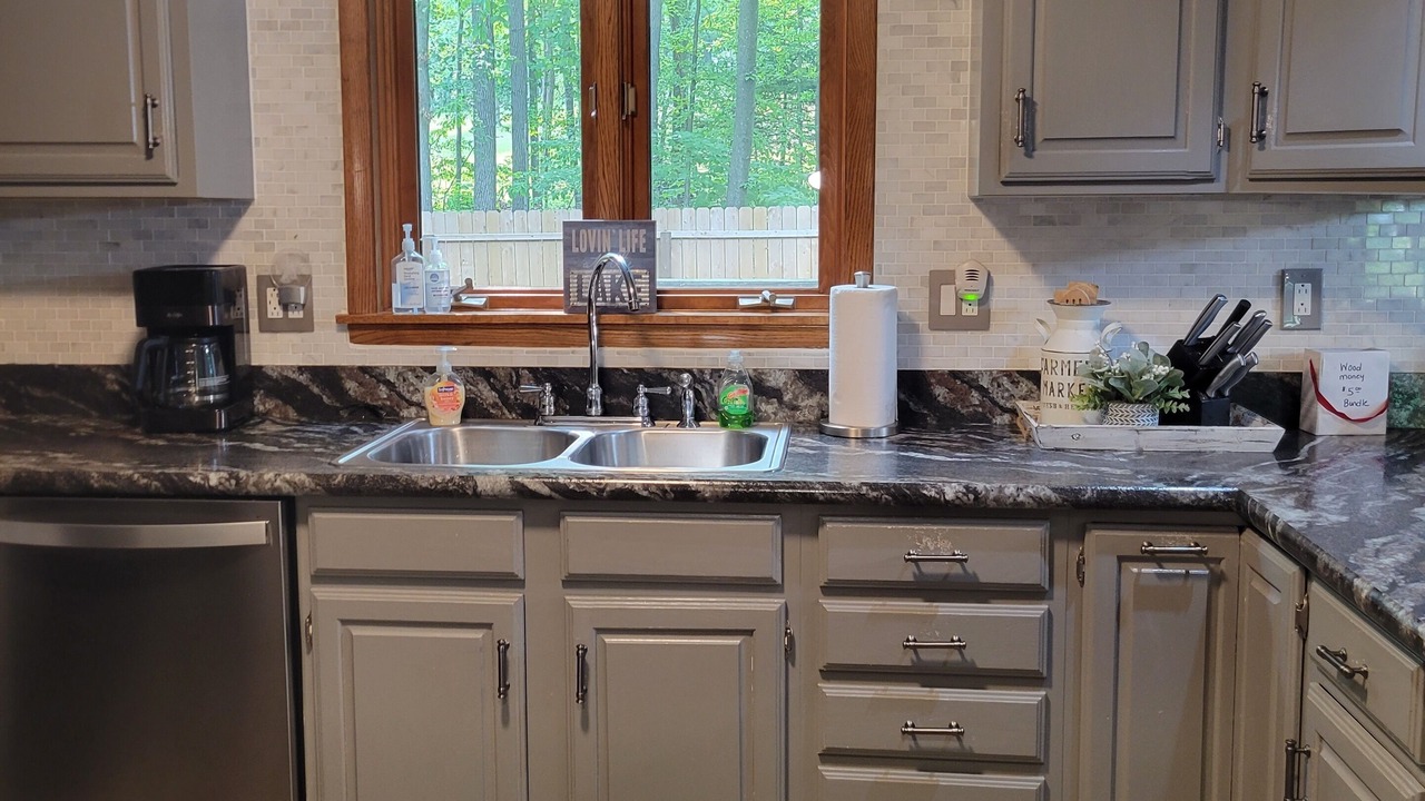 Photo of Kitchen in James Creek