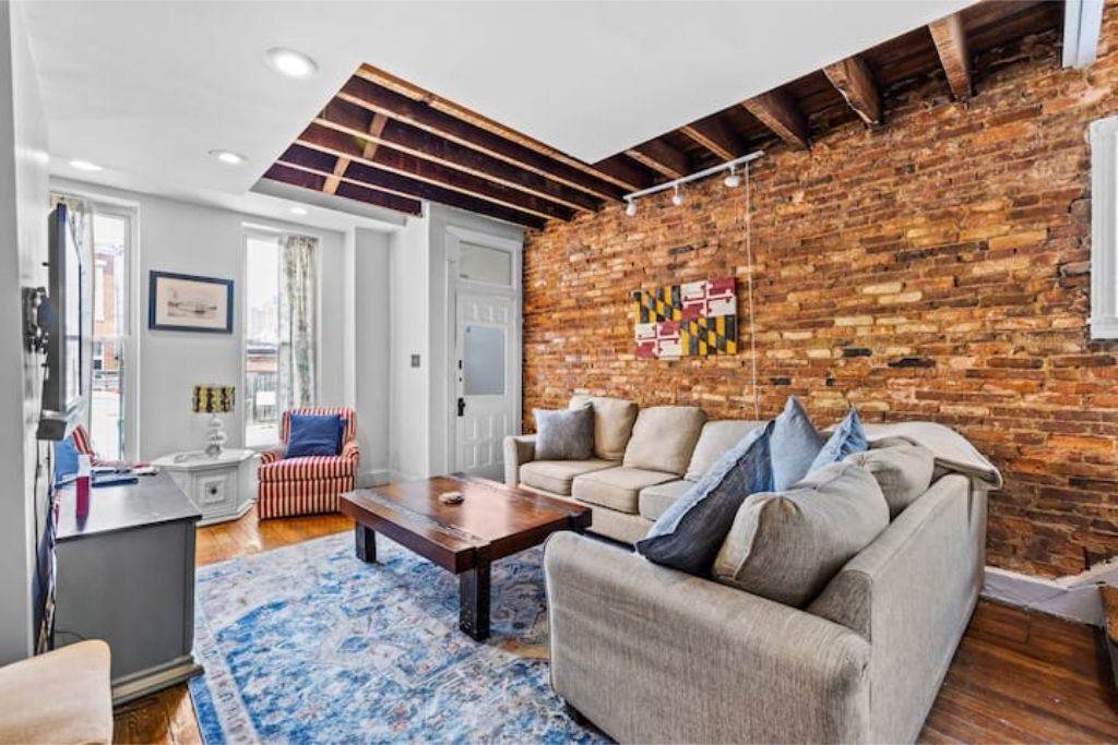 Photo of Livingroom in South Baltimore
