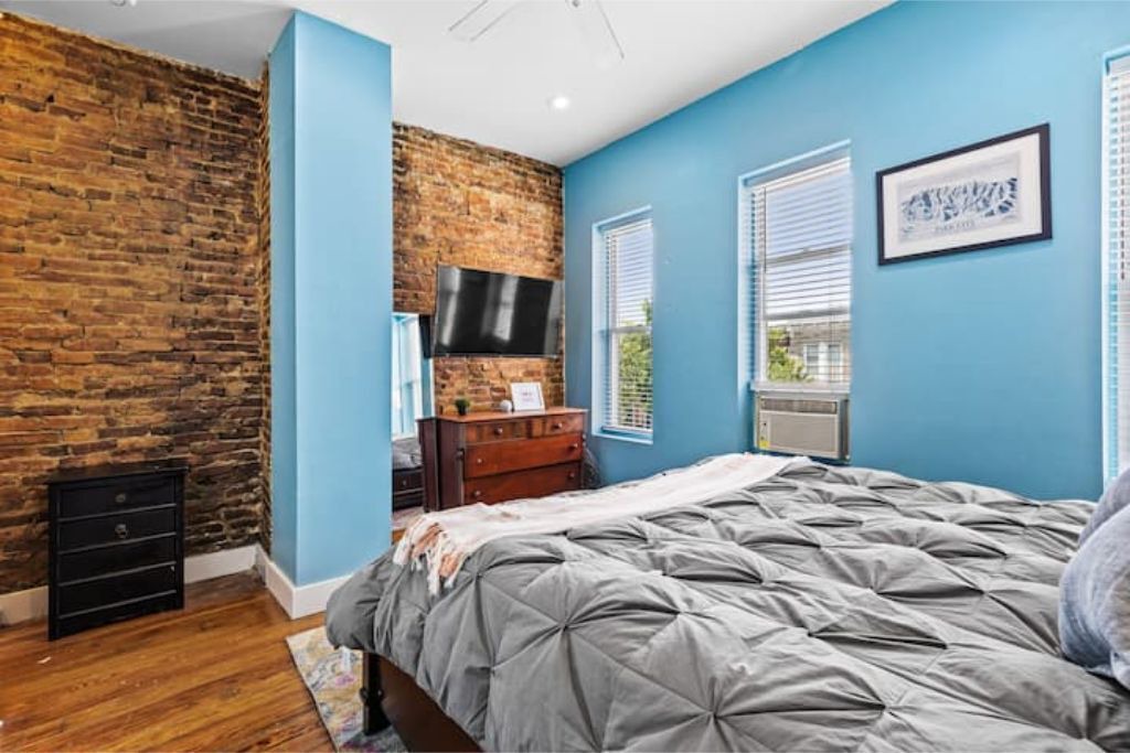 Photo of Bedroom in South Baltimore
