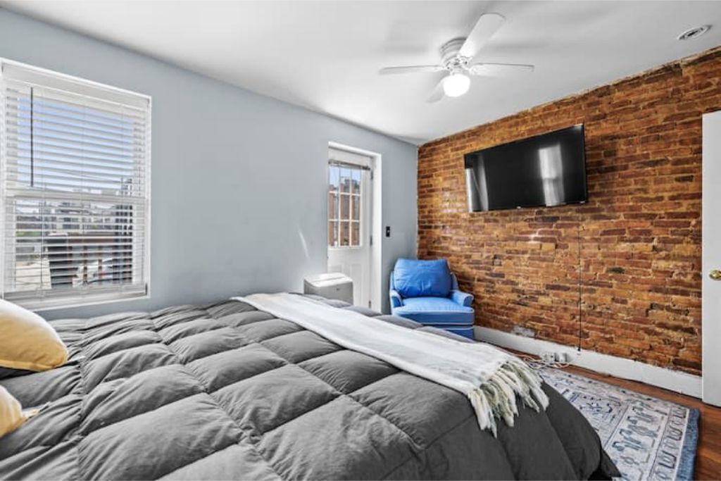 Photo of Bedroom in South Baltimore