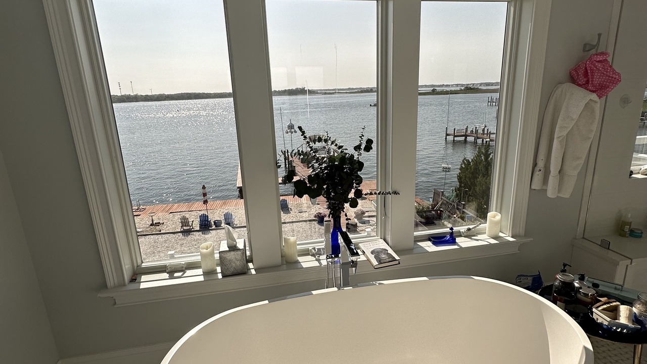 Photo of Bathroom in Mantoloking