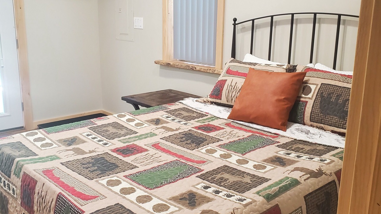 Photo of Bedroom in Benton