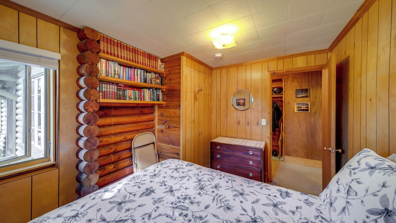 Photo of Bedroom in Newport