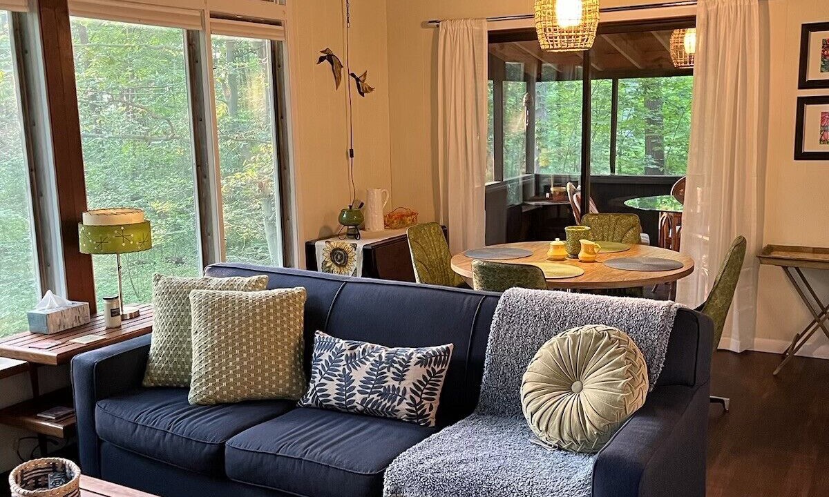 Photo of Bedroom in Willoughby Hills