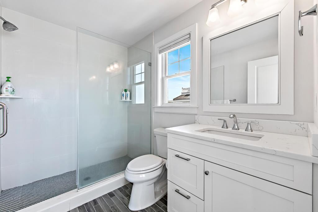 Photo of Bathroom in South Beach Haven