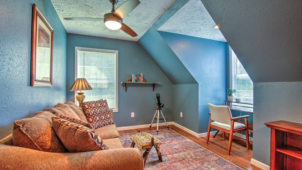 Photo of Bedroom in Bluff City