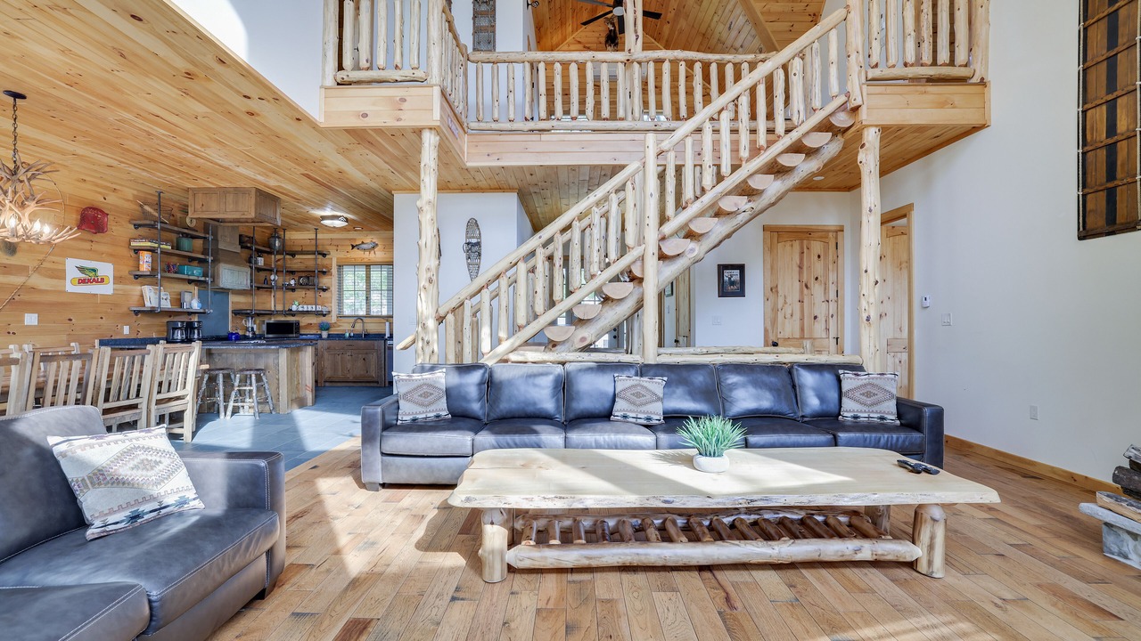 Photo of Livingroom in Tannersville