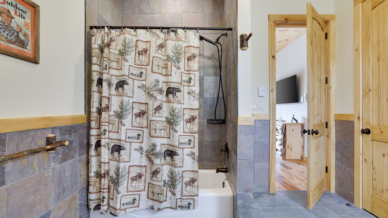 Photo of Bathroom in Tannersville
