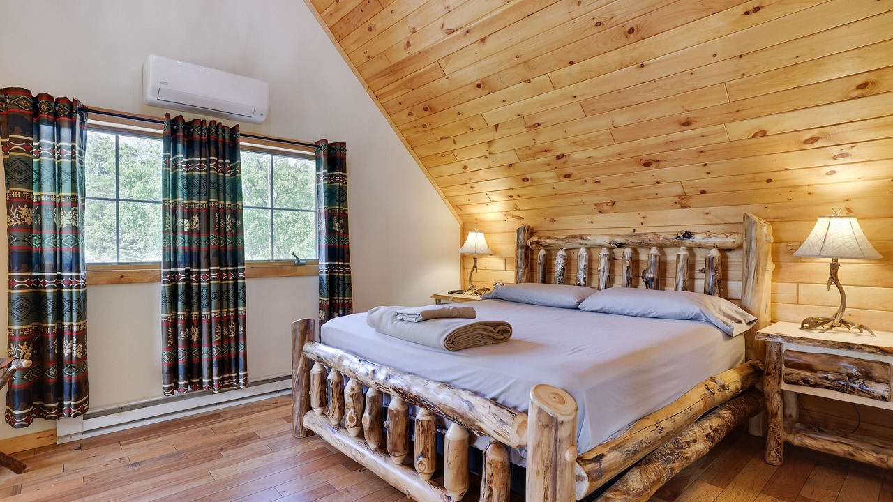 Photo of Bedroom in Tannersville