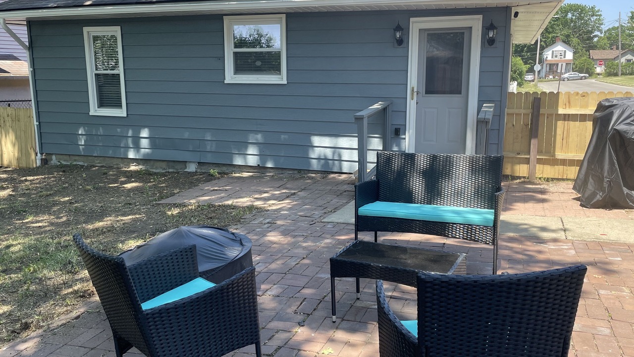 Photo of Patio Balcony in Sharon