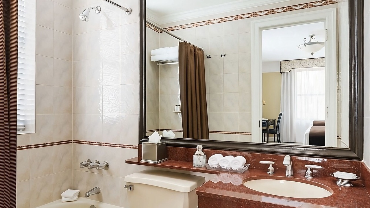 Photo of Bathroom in Central Park West