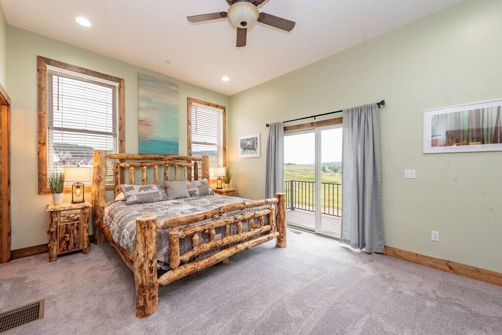 Photo of Patio Balcony in Waterfront Greens
