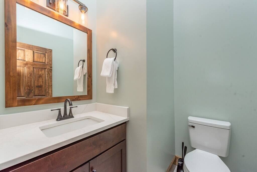 Photo of Bathroom in Waterfront Greens