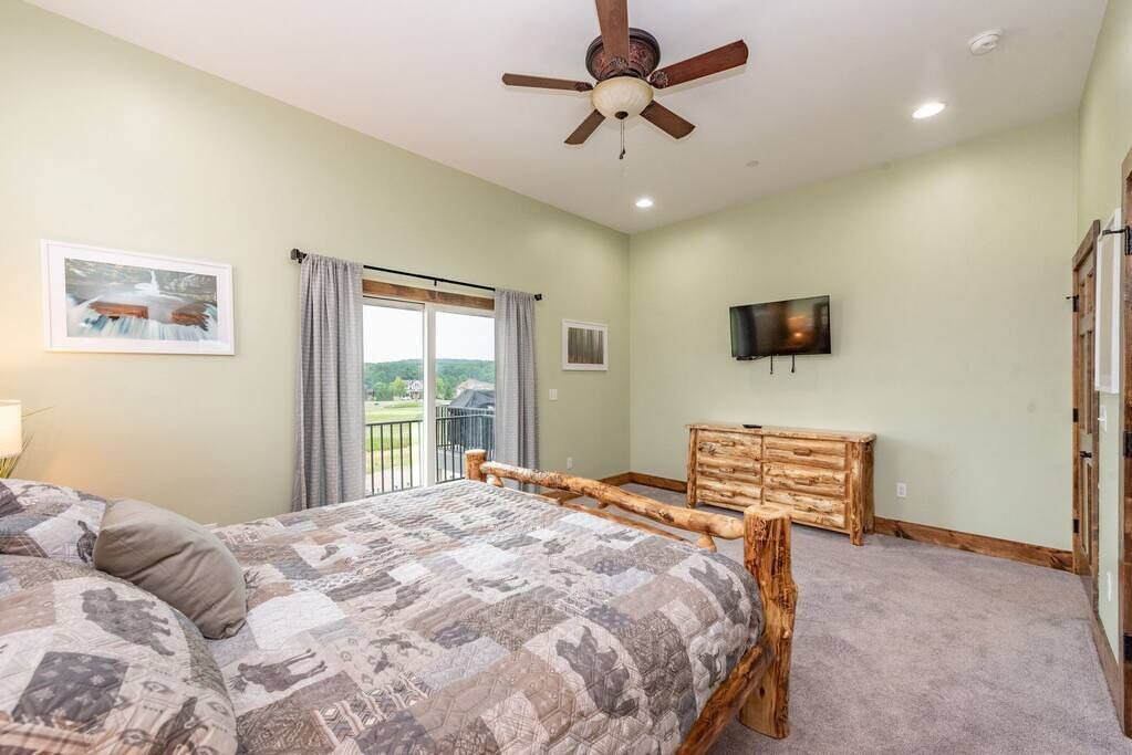 Photo of Patio Balcony in Waterfront Greens