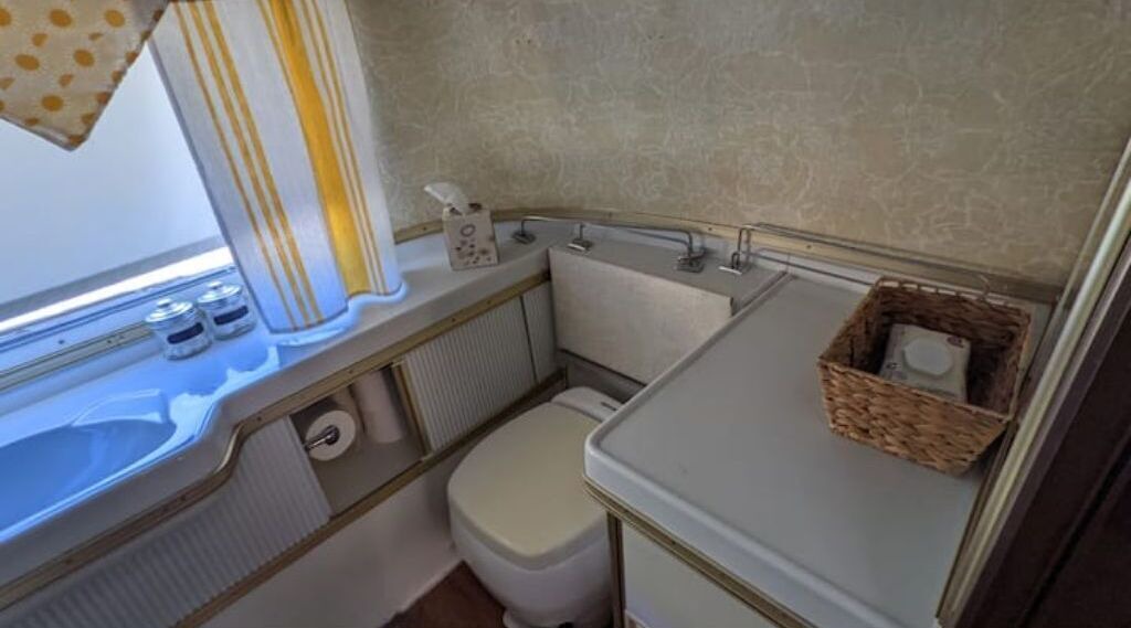 Photo of Bathroom in Rossville