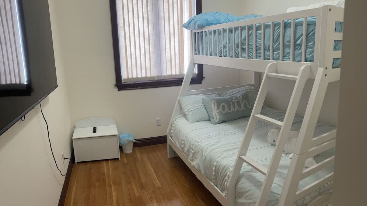 Photo of Bedroom in Kauneonga Lake