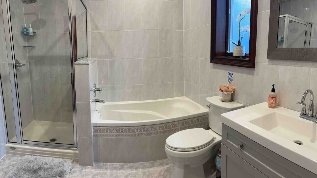 Photo of Bathroom in Kauneonga Lake