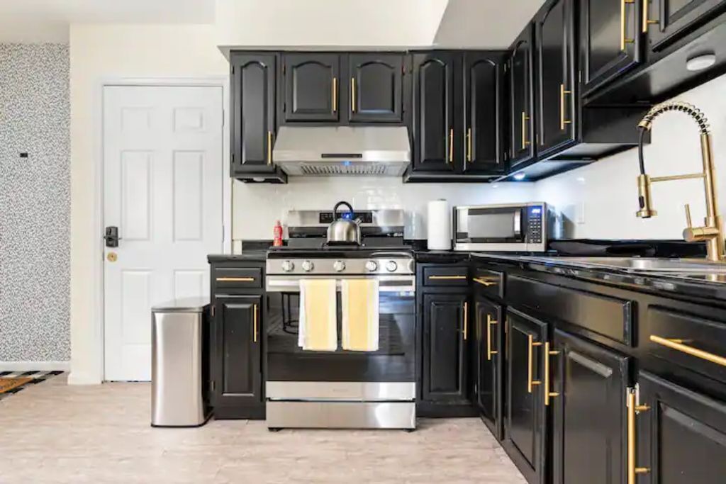Photo of Kitchen in Elizabeth