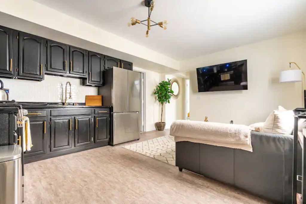Photo of Bedroom in Elizabeth