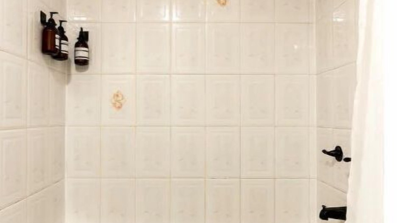 Photo of Bathroom in Elizabeth