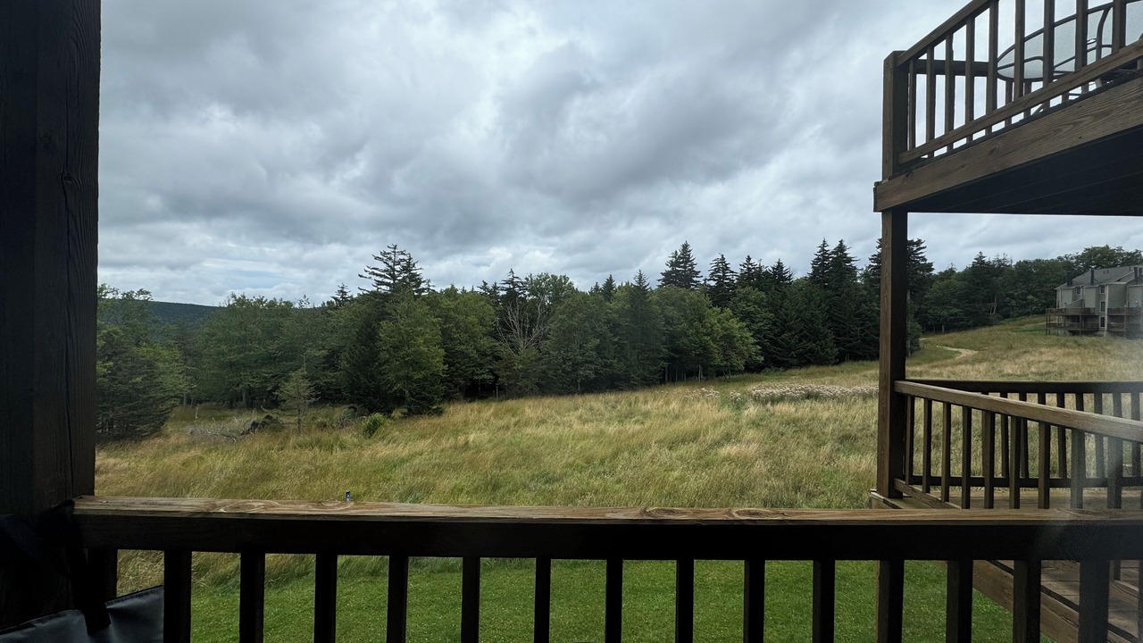 Photo of Outdoor in Snowshoe