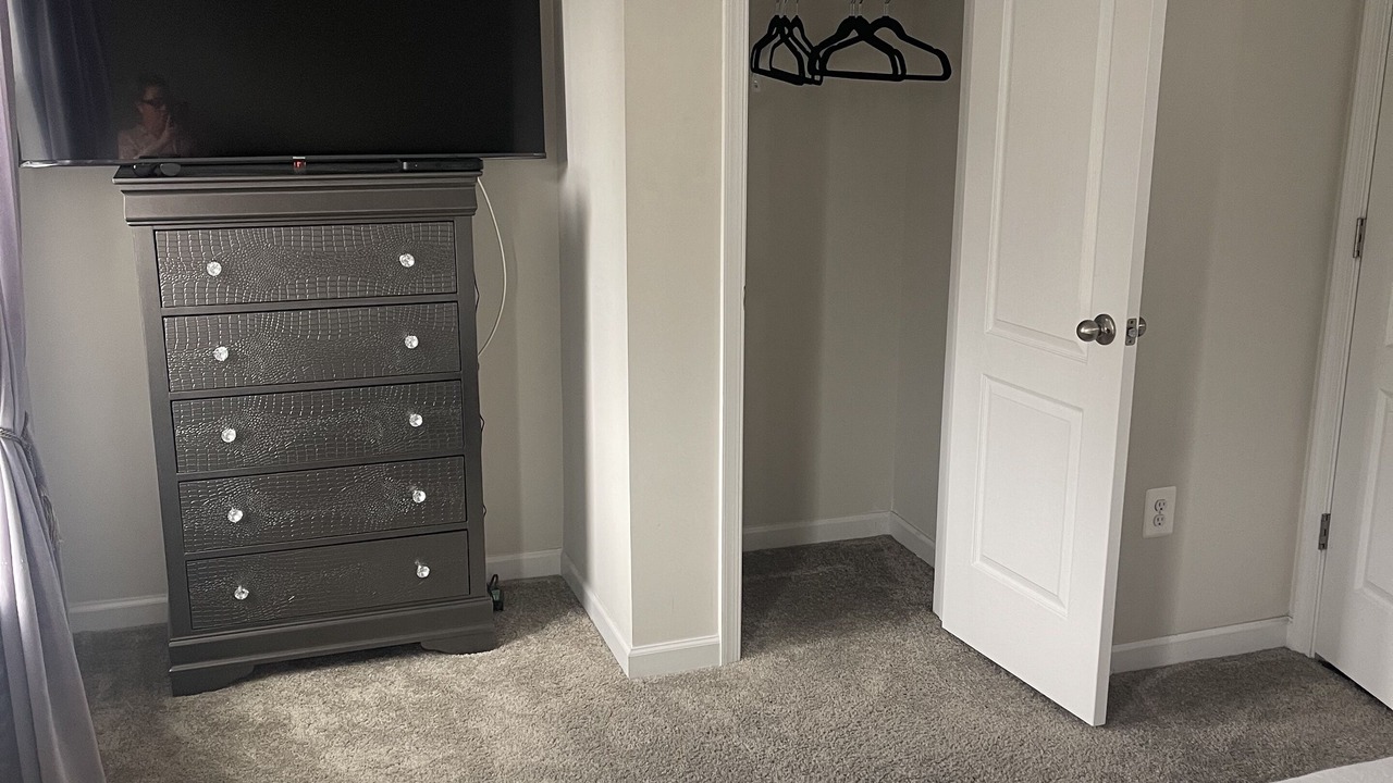 Photo of Bedroom in Glen Burnie