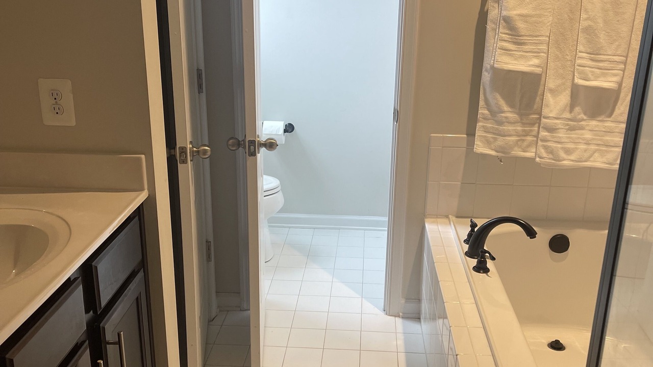 Photo of Bathroom in Glen Burnie