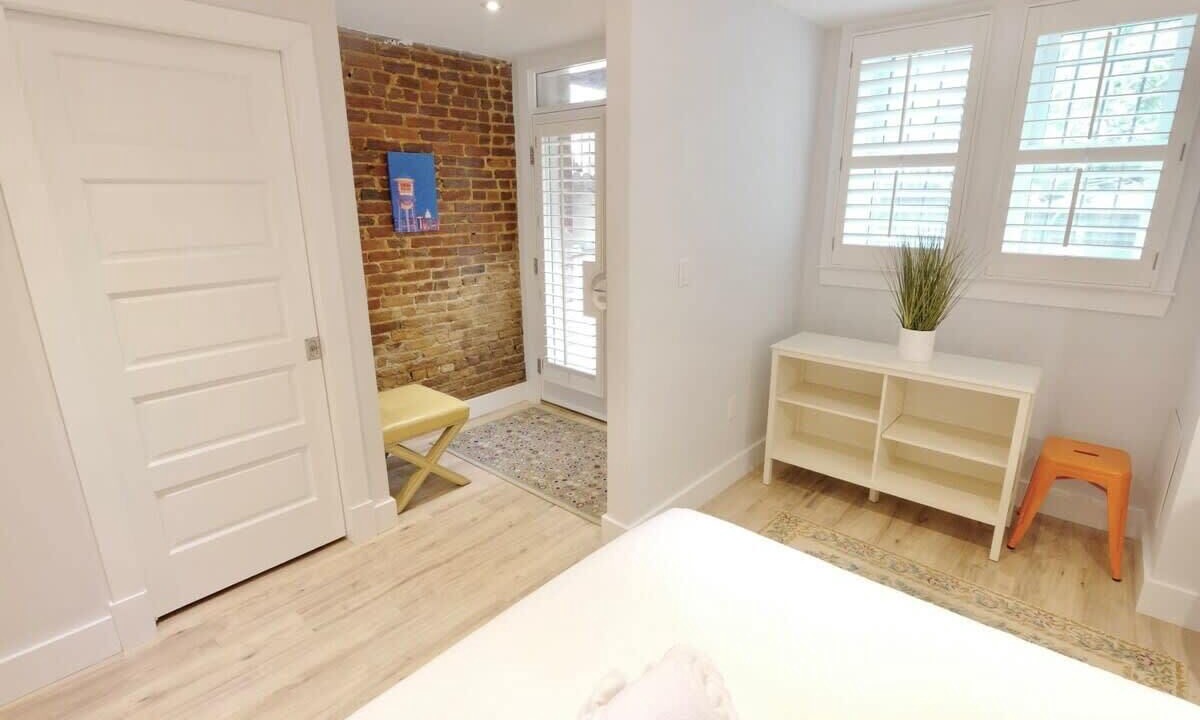Photo of Bedroom in Near Northeast