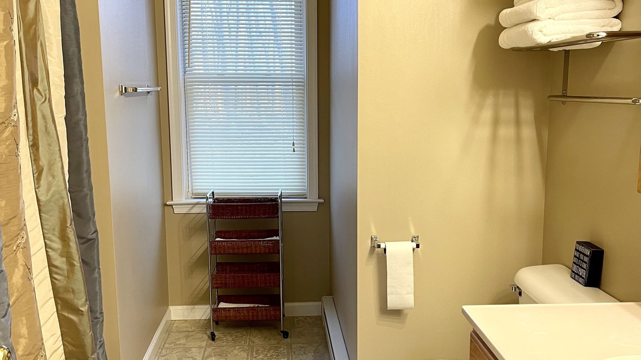 Photo of Bathroom in Rowland