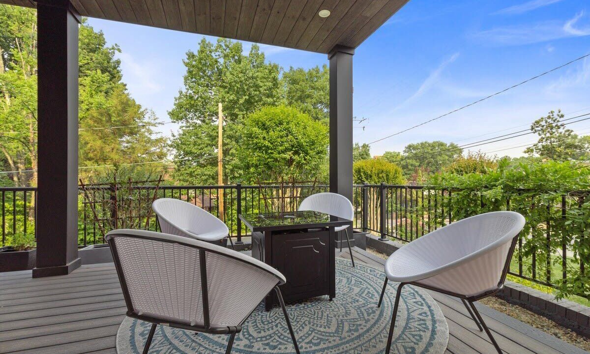 Photo of Outdoor in Virginia Square