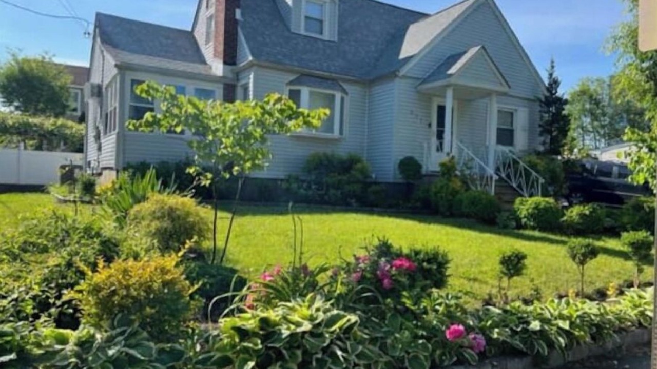 Photo of Outdoor in Teaneck