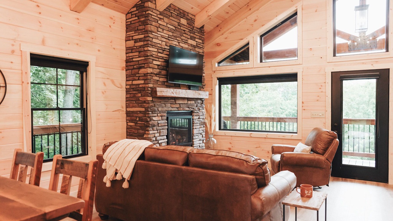 Photo of Livingroom in Fredericksburg