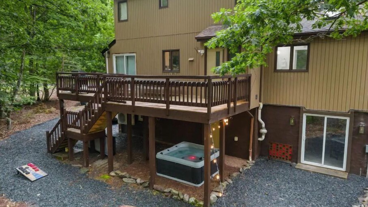 Photo of Patio Balcony in East Stroudsburg