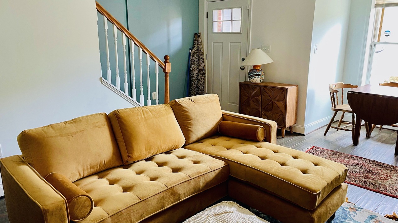 Photo of Livingroom in Central Northeast