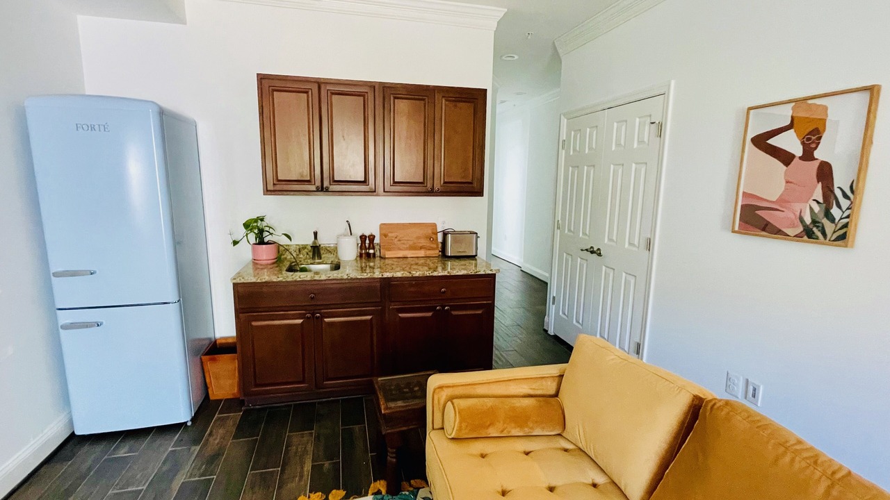 Photo of Livingroom in Central Northeast